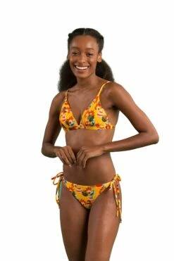 Bottom Stories Cheeky-Micro -Cheap ESPRIT Store bottom stories cheeky micro model front 03